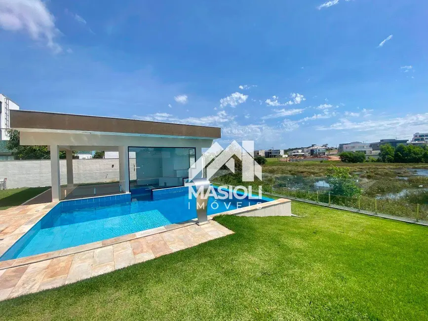 Foto 2 de Casa de Condomínio com 3 quartos à venda, 640m2 em Interlagos, Vila Velha - ES