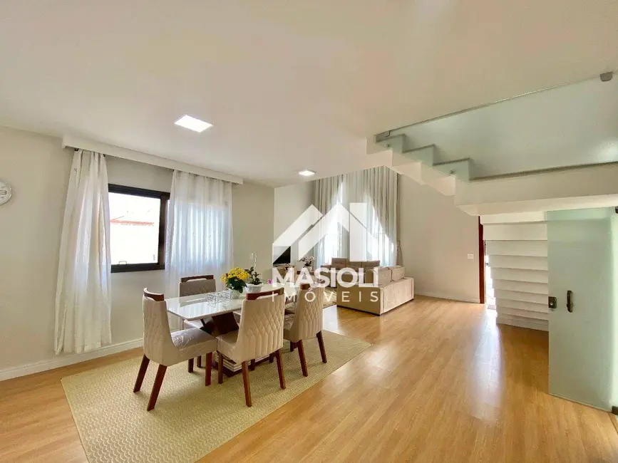 Foto 3 de Casa de Condomínio com 4 quartos para alugar, 650m2 em Interlagos, Vila Velha - ES