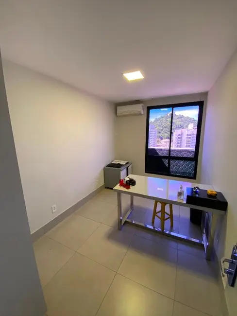 Sala Comercial à venda, 129m2 em Praia da Costa, Vila Velha - ES - imagem 9 Foto 9 de Sala Comercial à venda, 129m2 em Praia da Costa, Vila Velha - ES