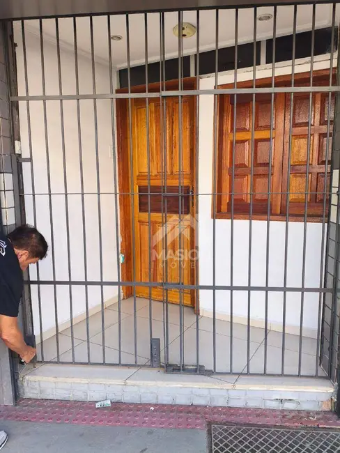 Foto 3 de Kitnet com 1 quarto para alugar, 32m2 em Itapuã, Vila Velha - ES