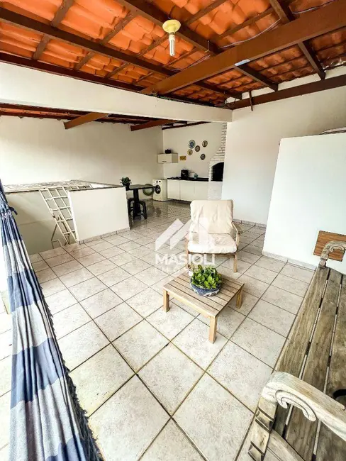 Foto 2 de Casa com 3 quartos à venda, 200m2 em Praia de Itaparica, Vila Velha - ES
