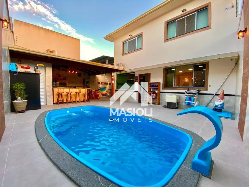 Casa com 3 quartos à venda, 330m2 em Jardim Asteca, Vila Velha - ES - imagem 1 Foto 1 de Casa com 3 quartos à venda, 330m2 em Jardim Asteca, Vila Velha - ES