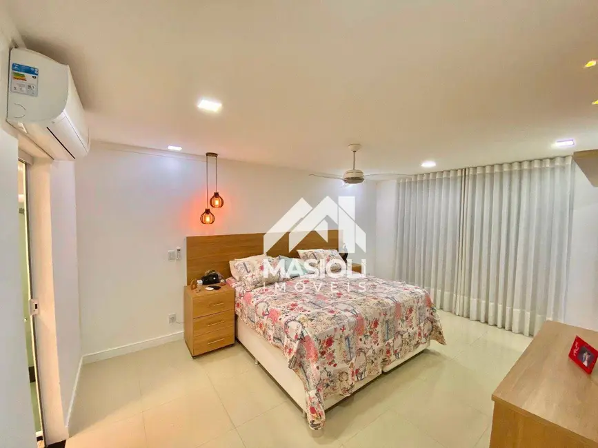 Casa com 3 quartos à venda, 330m2 em Jardim Asteca, Vila Velha - ES - imagem 8 Foto 8 de Casa com 3 quartos à venda, 330m2 em Jardim Asteca, Vila Velha - ES
