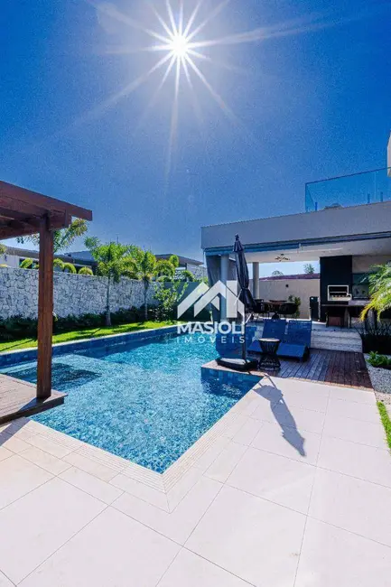 Casa de Condomínio com 4 quartos à venda, 618m2 em Interlagos, Vila Velha - ES - imagem 9 Foto 9 de Casa de Condomínio com 4 quartos à venda, 618m2 em Interlagos, Vila Velha - ES