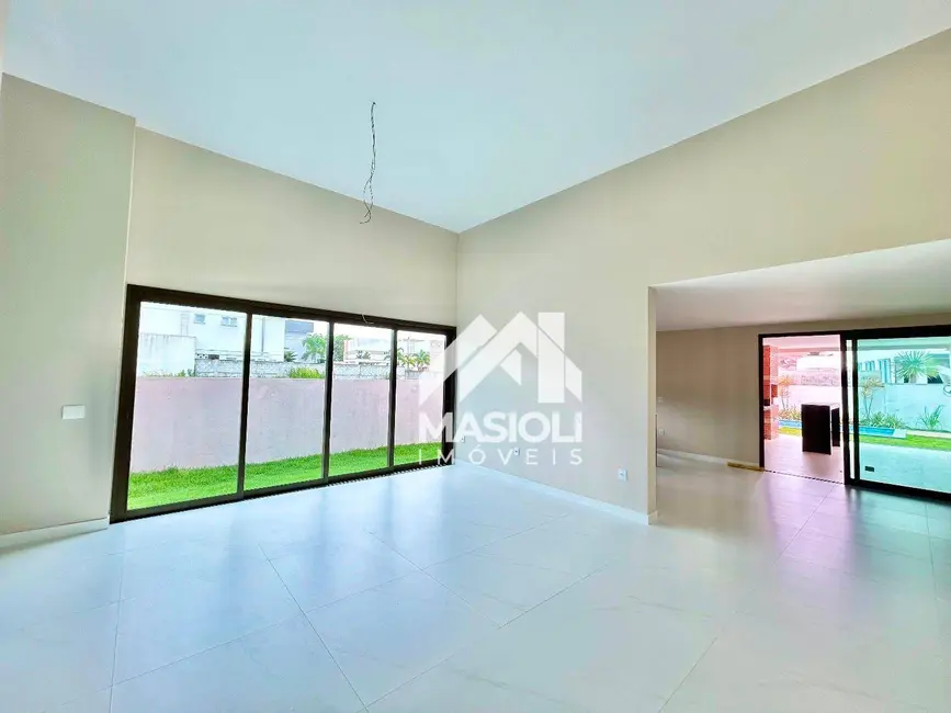 Foto 2 de Casa de Condomínio com 4 quartos à venda, 532m2 em Interlagos, Vila Velha - ES