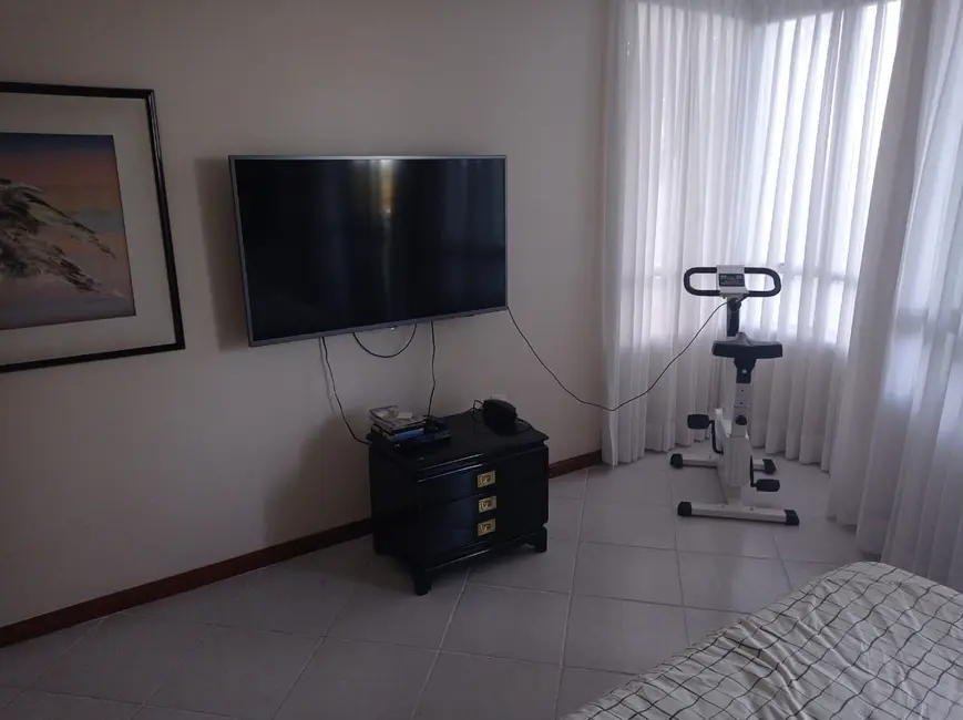 Foto 2 de Casa de Condomínio com 4 quartos à venda, 200m2 em Praia da Costa, Vila Velha - ES