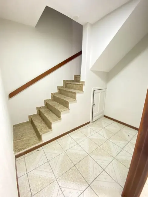Casa com 4 quartos à venda, 300m2 em Ilha dos Bentos, Vila Velha - ES - imagem 5 Foto 5 de Casa com 4 quartos à venda, 300m2 em Ilha dos Bentos, Vila Velha - ES