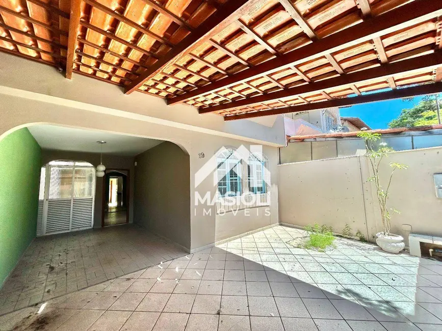 Foto 2 de Casa com 4 quartos à venda, 200m2 em Vila Velha - ES