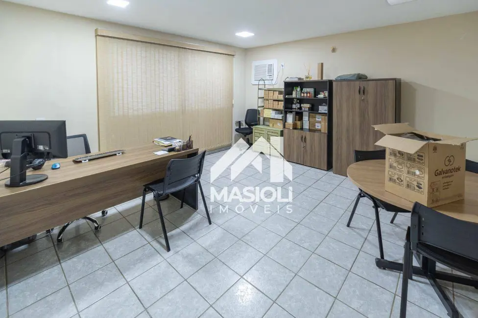 Armazém / Galpão à venda, 540m2 em Santa Inês, Vila Velha - ES - imagem 5 Foto 5 de Armazém / Galpão à venda, 540m2 em Santa Inês, Vila Velha - ES