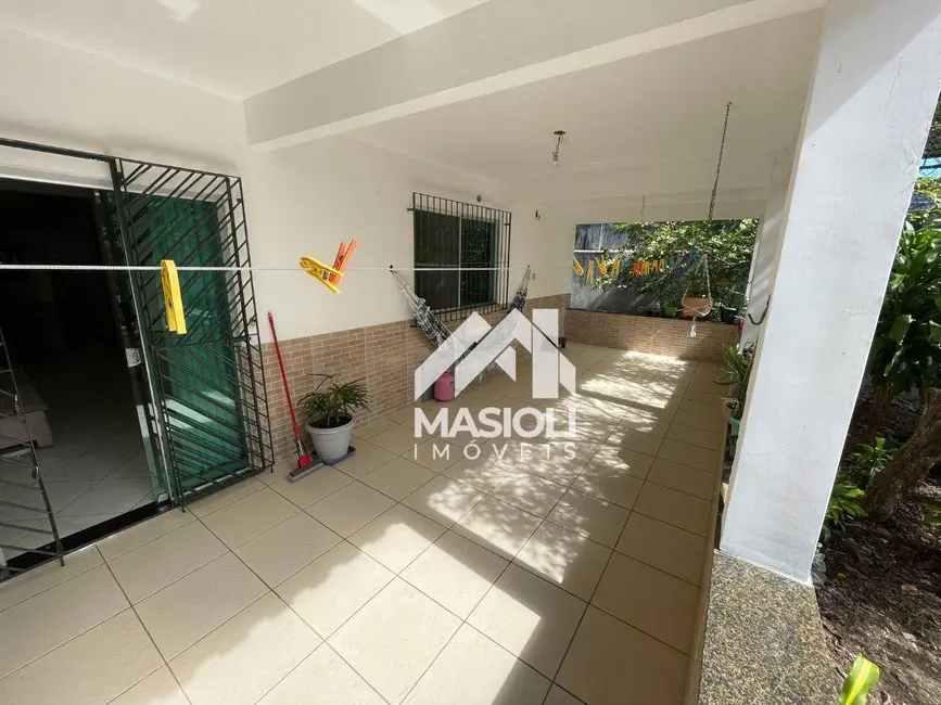 Casa de Condomínio com 3 quartos à venda, 645m2 em Vila Velha - ES - imagem 4 Foto 4 de Casa de Condomínio com 3 quartos à venda, 645m2 em Vila Velha - ES