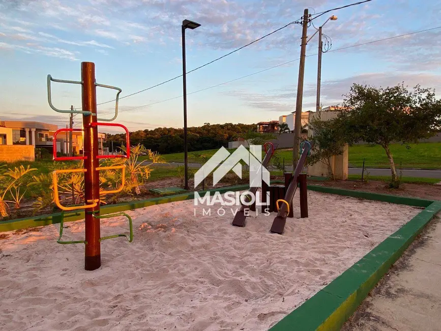 Terreno / Lote à venda, 880m2 em Interlagos, Vila Velha - ES - imagem 6 Foto 6 de Terreno / Lote à venda, 880m2 em Interlagos, Vila Velha - ES