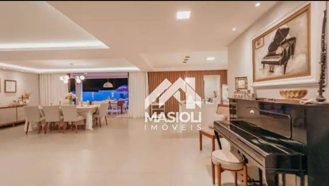 Foto 2 de Casa com 3 quartos à venda, 360m2 em Guarapari - ES