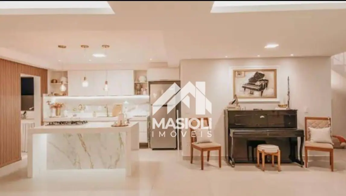 Foto 5 de Casa com 3 quartos à venda, 360m2 em Guarapari - ES