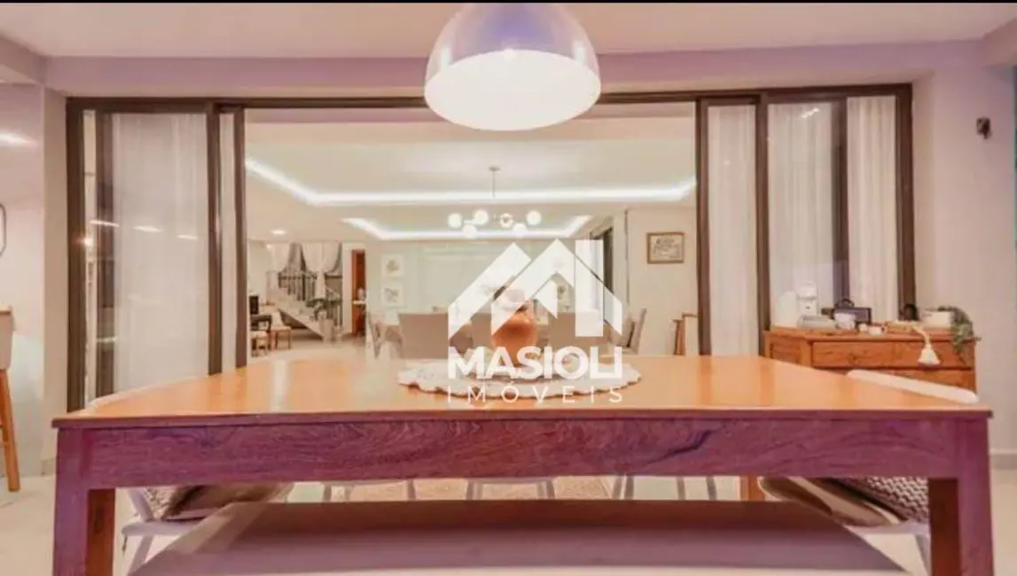 Foto 4 de Casa com 3 quartos à venda, 360m2 em Guarapari - ES