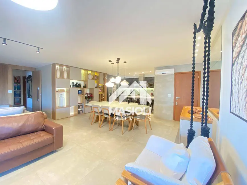 Foto 3 de Apartamento com 3 quartos para alugar, 190m2 em Itapuã, Vila Velha - ES