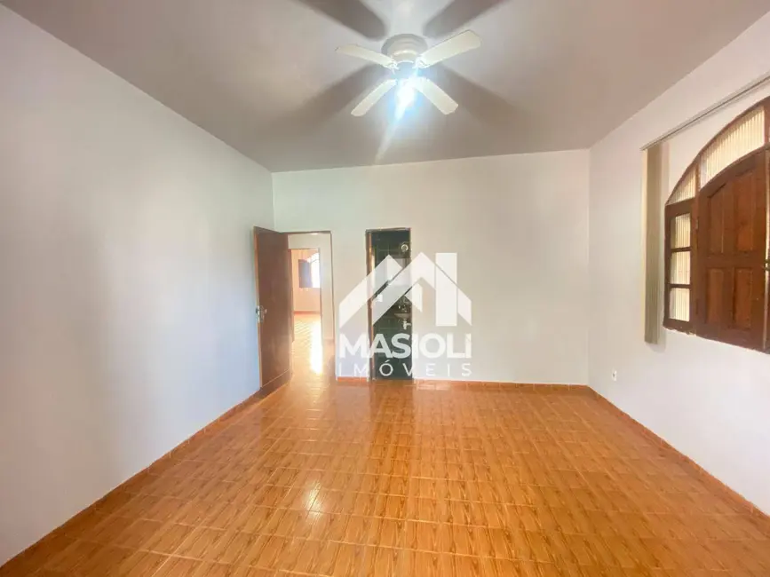 Casa com 7 quartos à venda, 330m2 em Vila Velha - ES - imagem 3 Foto 3 de Casa com 7 quartos à venda, 330m2 em Vila Velha - ES