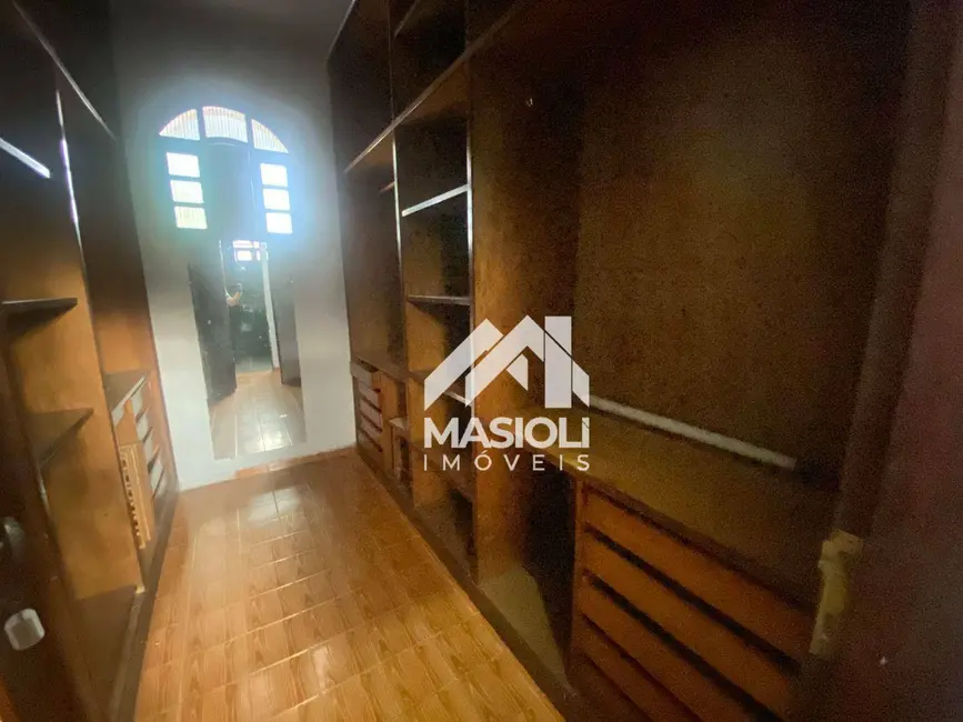 Casa com 7 quartos à venda, 330m2 em Vila Velha - ES - imagem 6 Foto 6 de Casa com 7 quartos à venda, 330m2 em Vila Velha - ES