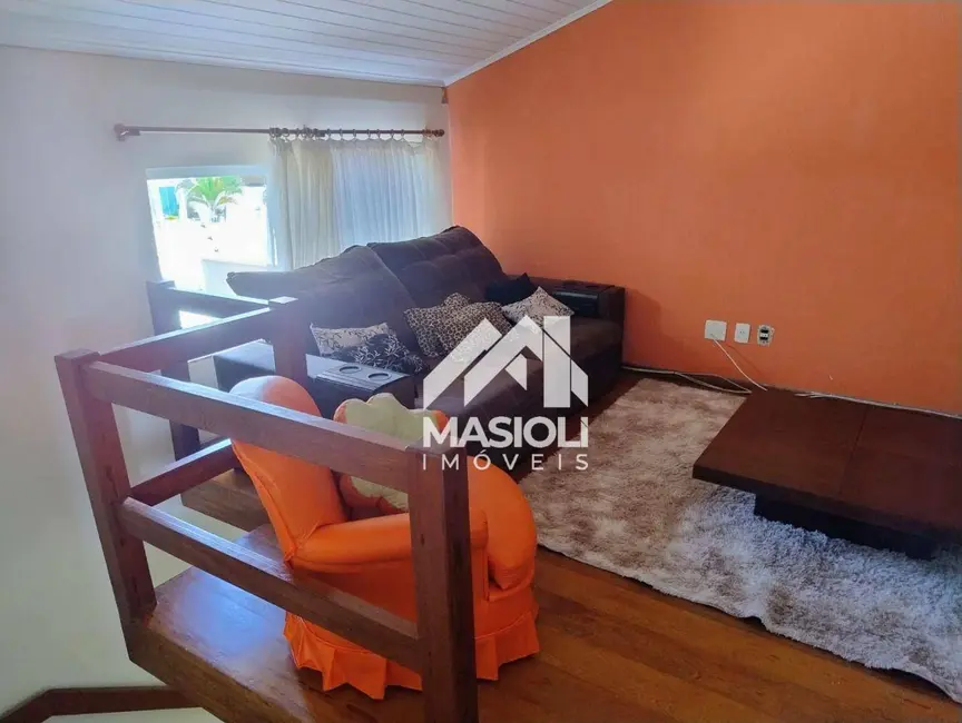 Casa com 3 quartos à venda, 360m2 em Interlagos, Vila Velha - ES - imagem 8 Foto 8 de Casa com 3 quartos à venda, 360m2 em Interlagos, Vila Velha - ES