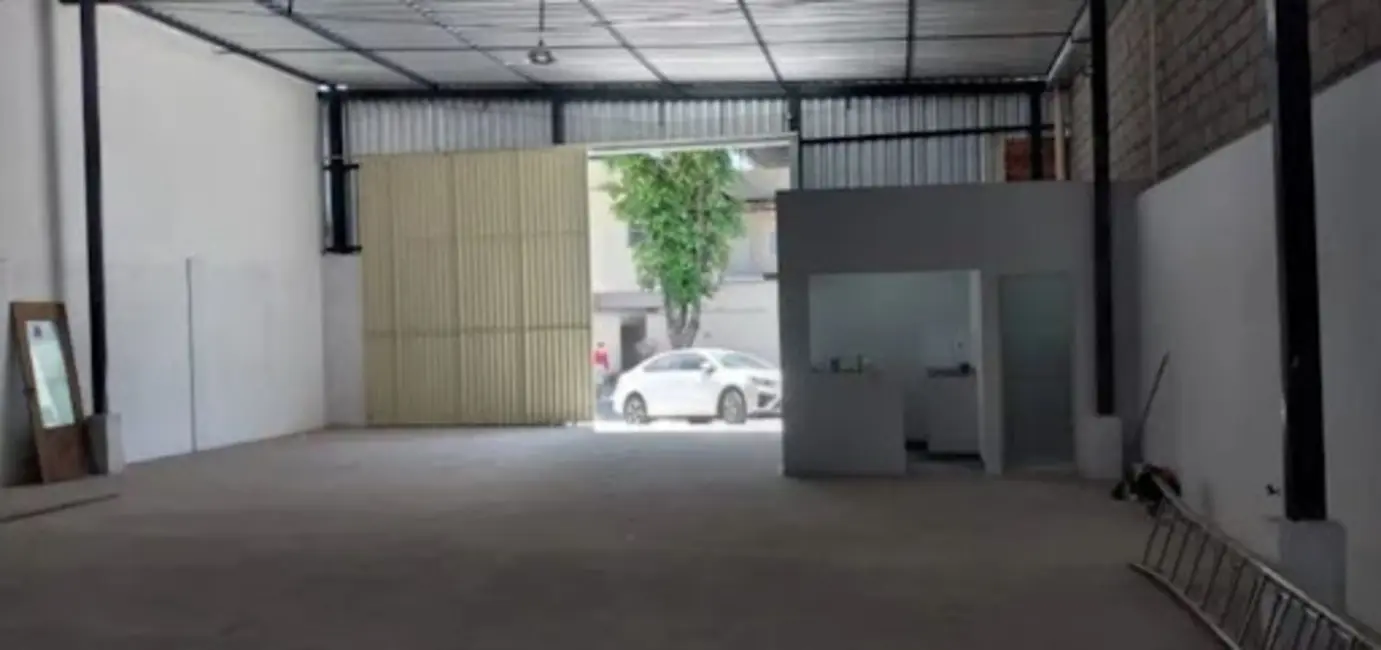 Foto 1 de Armazém / Galpão à venda, 360m2 em Cobilândia, Vila Velha - ES