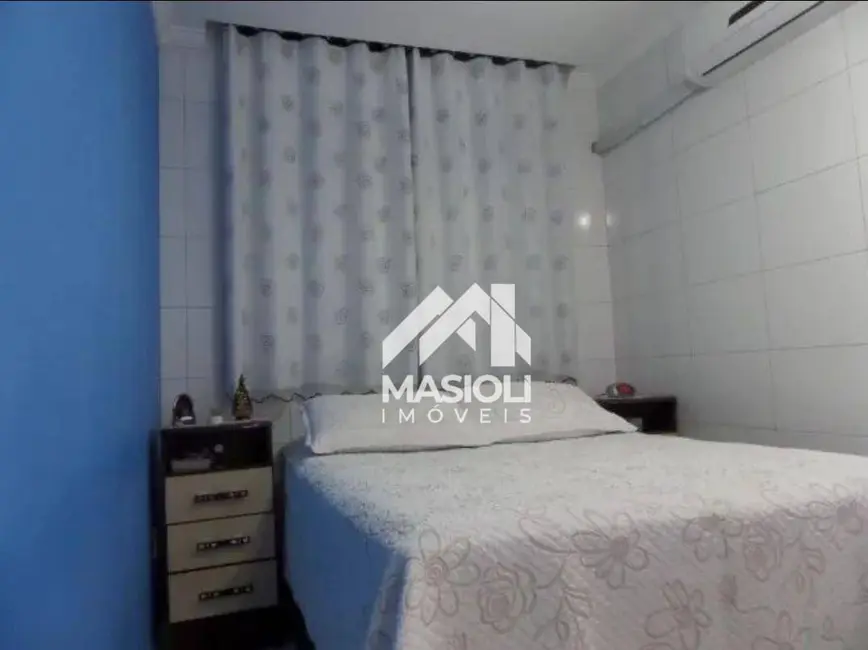 Casa com 5 quartos à venda, 200m2 em IBES, Vila Velha - ES - imagem 6 Foto 6 de Casa com 5 quartos à venda, 200m2 em IBES, Vila Velha - ES