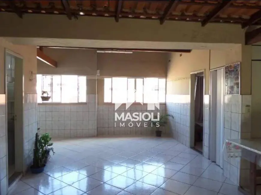 Casa com 5 quartos à venda, 200m2 em IBES, Vila Velha - ES - imagem 8 Foto 8 de Casa com 5 quartos à venda, 200m2 em IBES, Vila Velha - ES