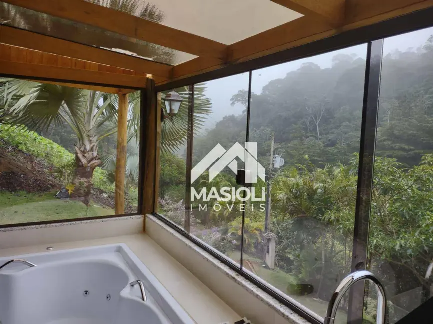 Foto 5 de Casa com 18 quartos à venda, 110000m2 em Centro,  - ES