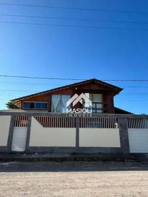 Foto 1 de Casa de Condomínio com 5 quartos à venda, 500m2 em Village do Sol, Guarapari - ES