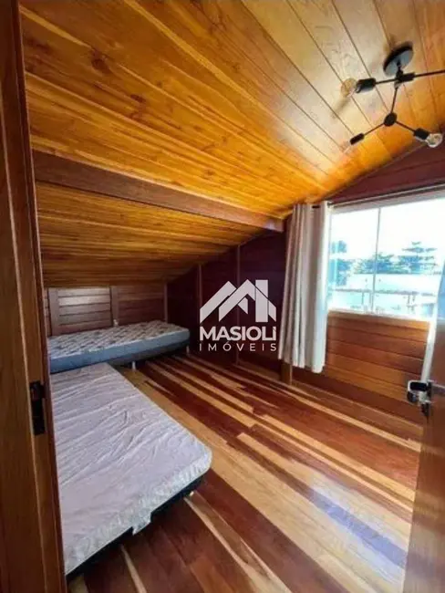 Casa de Condomínio com 5 quartos à venda, 500m2 em Village do Sol, Guarapari - ES - imagem 5 Foto 5 de Casa de Condomínio com 5 quartos à venda, 500m2 em Village do Sol, Guarapari - ES