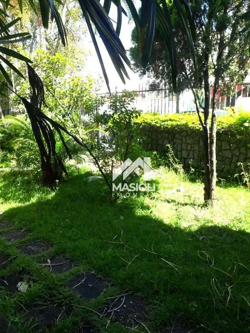 Casa com 3 quartos à venda, 300m2 em Olaria, Vila Velha - ES - imagem 8 Foto 8 de Casa com 3 quartos à venda, 300m2 em Olaria, Vila Velha - ES