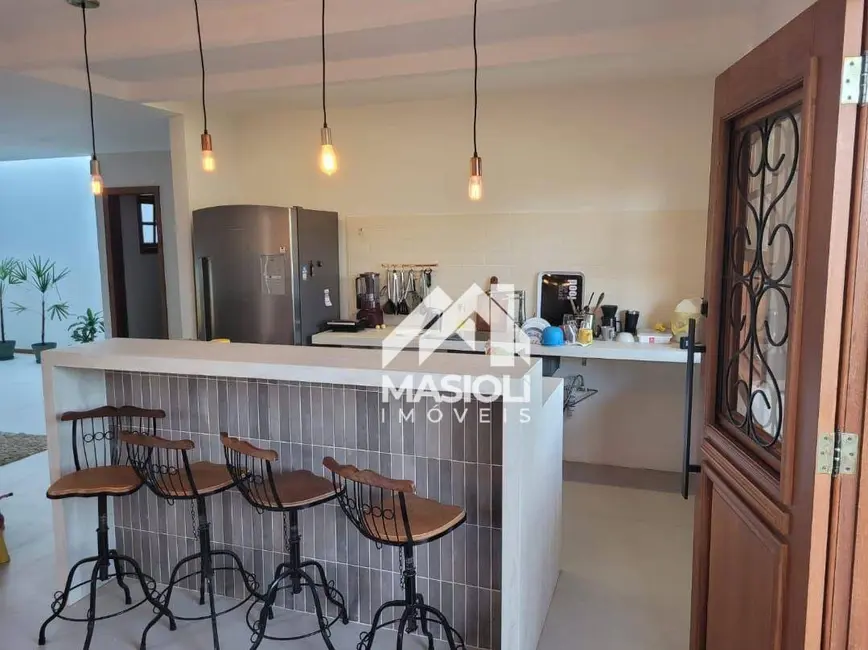 Casa com 3 quartos à venda, 360m2 em Morada do Sol, Vila Velha - ES - imagem 4 Foto 4 de Casa com 3 quartos à venda, 360m2 em Morada do Sol, Vila Velha - ES