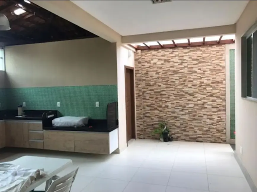 Casa com 4 quartos à venda, 390m2 em Itanhangá, Vila Velha - ES - imagem 3 Foto 3 de Casa com 4 quartos à venda, 390m2 em Itanhangá, Vila Velha - ES