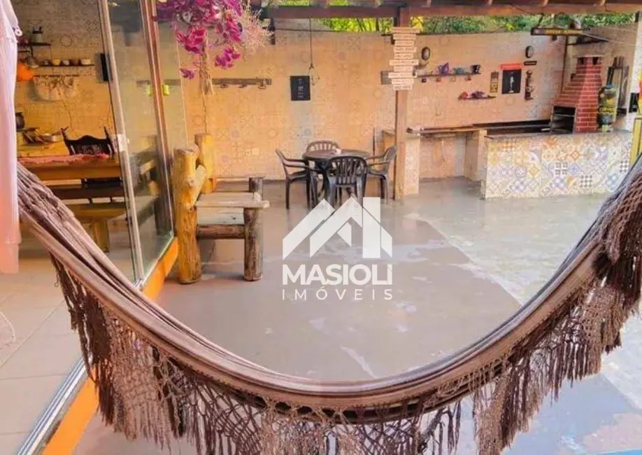Casa com 3 quartos à venda, 180m2 em Barra do Jucu, Vila Velha - ES - imagem 2 Foto 2 de Casa com 3 quartos à venda, 180m2 em Barra do Jucu, Vila Velha - ES