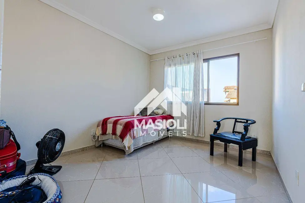 Casa de Condomínio com 4 quartos à venda, 420m2 em Vila Velha - ES - imagem 9 Foto 9 de Casa de Condomínio com 4 quartos à venda, 420m2 em Vila Velha - ES