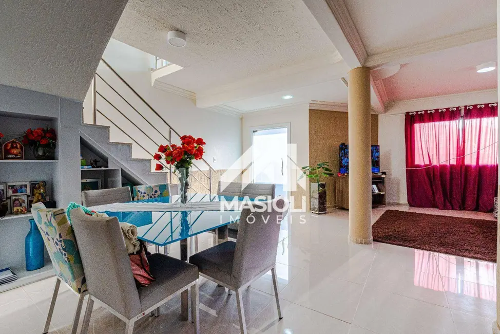 Casa de Condomínio com 4 quartos à venda, 420m2 em Vila Velha - ES - imagem 2 Foto 2 de Casa de Condomínio com 4 quartos à venda, 420m2 em Vila Velha - ES