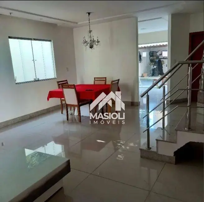 Foto 1 de Casa com 3 quartos à venda, 266m2 em Jardim Asteca, Vila Velha - ES