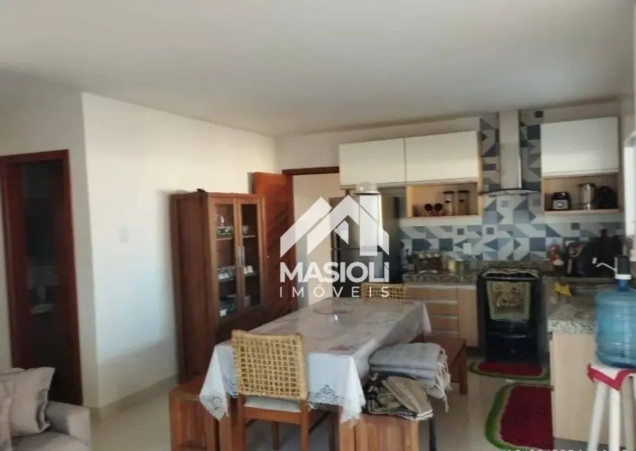 Casa de Condomínio com 3 quartos à venda, 300m2 em Guarapari - ES - imagem 5 Foto 5 de Casa de Condomínio com 3 quartos à venda, 300m2 em Guarapari - ES