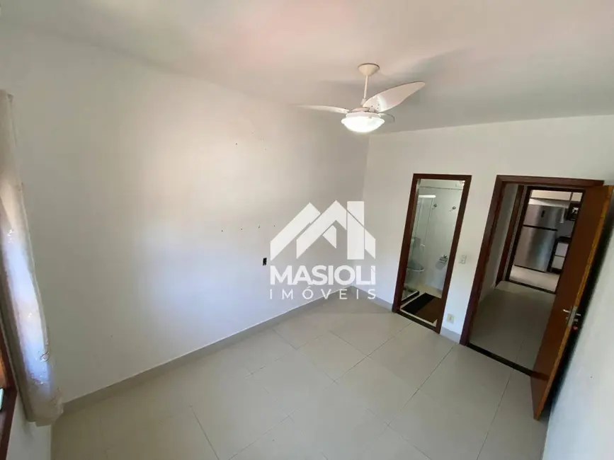 Foto 8 de Casa com 5 quartos para alugar, 120m2 em Soteco, Vila Velha - ES