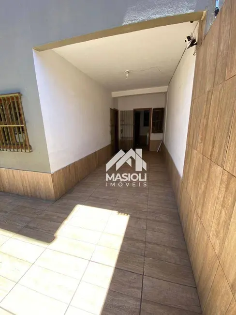 Foto 5 de Casa com 5 quartos para alugar, 120m2 em Soteco, Vila Velha - ES