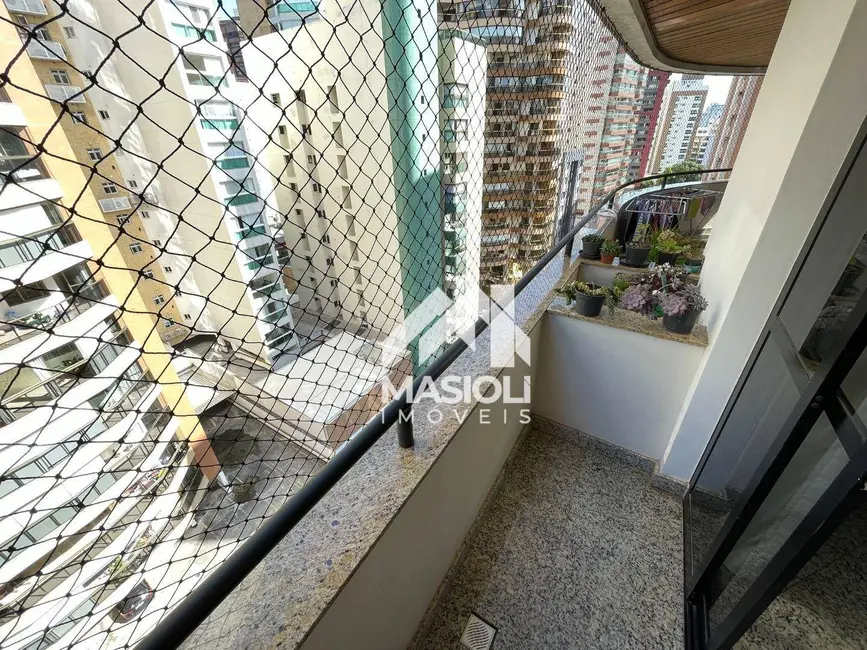 Apartamento com 4 quartos à venda, 350m2 em Praia da Costa, Vila Velha - ES - imagem 8 Foto 8 de Apartamento com 4 quartos à venda, 350m2 em Praia da Costa, Vila Velha - ES