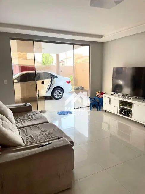 Foto 4 de Casa com 3 quartos para alugar, 180m2 em Morada do Sol, Vila Velha - ES