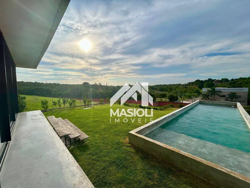 Casa de Condomínio com 4 quartos à venda, 757m2 em Interlagos, Vila Velha - ES - imagem 3 Foto 3 de Casa de Condomínio com 4 quartos à venda, 757m2 em Interlagos, Vila Velha - ES