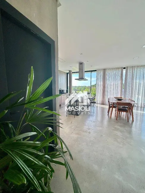 Casa de Condomínio com 4 quartos à venda, 757m2 em Interlagos, Vila Velha - ES - imagem 8 Foto 8 de Casa de Condomínio com 4 quartos à venda, 757m2 em Interlagos, Vila Velha - ES