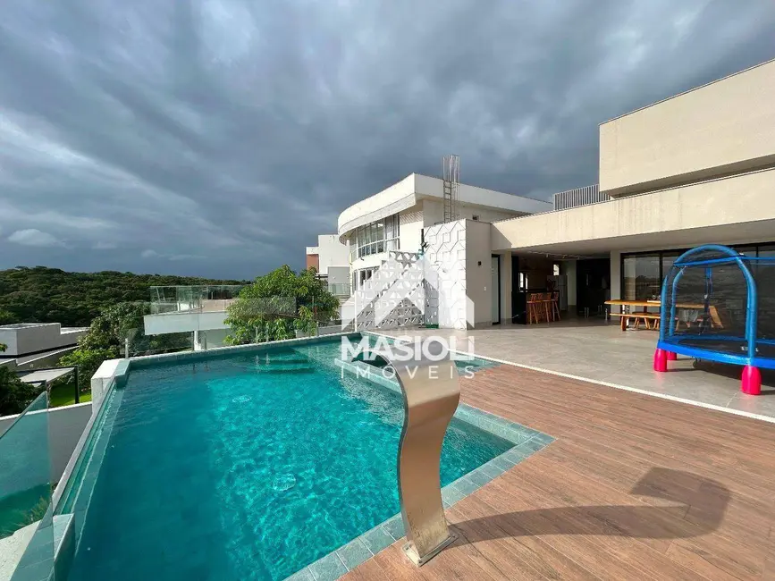 Casa de Condomínio com 4 quartos à venda e para alugar, 729m2 em Interlagos, Vila Velha - ES - imagem 9 Foto 9 de Casa de Condomínio com 4 quartos à venda e para alugar, 729m2 em Interlagos, Vila Velha - ES