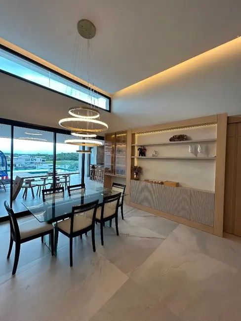 Casa de Condomínio com 4 quartos à venda e para alugar, 729m2 em Interlagos, Vila Velha - ES - imagem 3 Foto 3 de Casa de Condomínio com 4 quartos à venda e para alugar, 729m2 em Interlagos, Vila Velha - ES