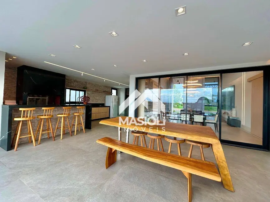 Casa de Condomínio com 4 quartos à venda e para alugar, 729m2 em Interlagos, Vila Velha - ES - imagem 8 Foto 8 de Casa de Condomínio com 4 quartos à venda e para alugar, 729m2 em Interlagos, Vila Velha - ES