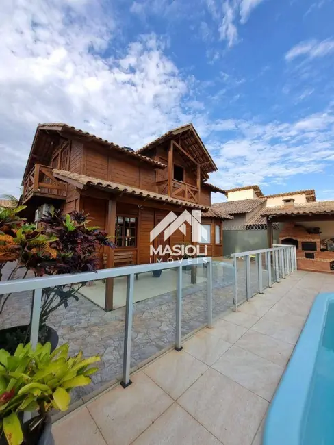Foto 1 de Casa com 4 quartos à venda, 360m2 em Balneário Ponta da Fruta, Vila Velha - ES