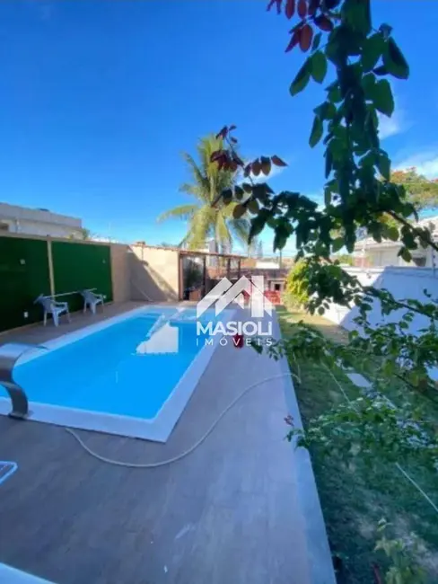 Casa com 4 quartos à venda, 140m2 em Interlagos, Vila Velha - ES - imagem 3 Foto 3 de Casa com 4 quartos à venda, 140m2 em Interlagos, Vila Velha - ES