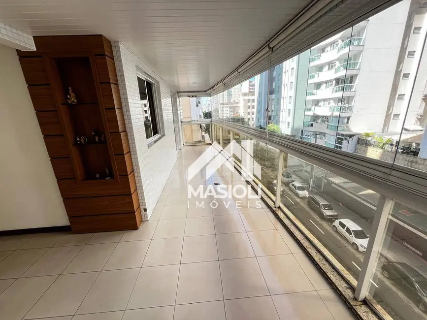 Foto 3 de Apartamento com 3 quartos à venda, 120m2 em Vila Velha - ES