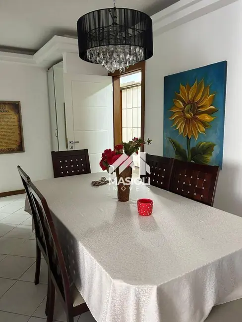 Apartamento com 3 quartos à venda, 140m2 em Vila Velha - ES - imagem 3 Foto 3 de Apartamento com 3 quartos à venda, 140m2 em Vila Velha - ES