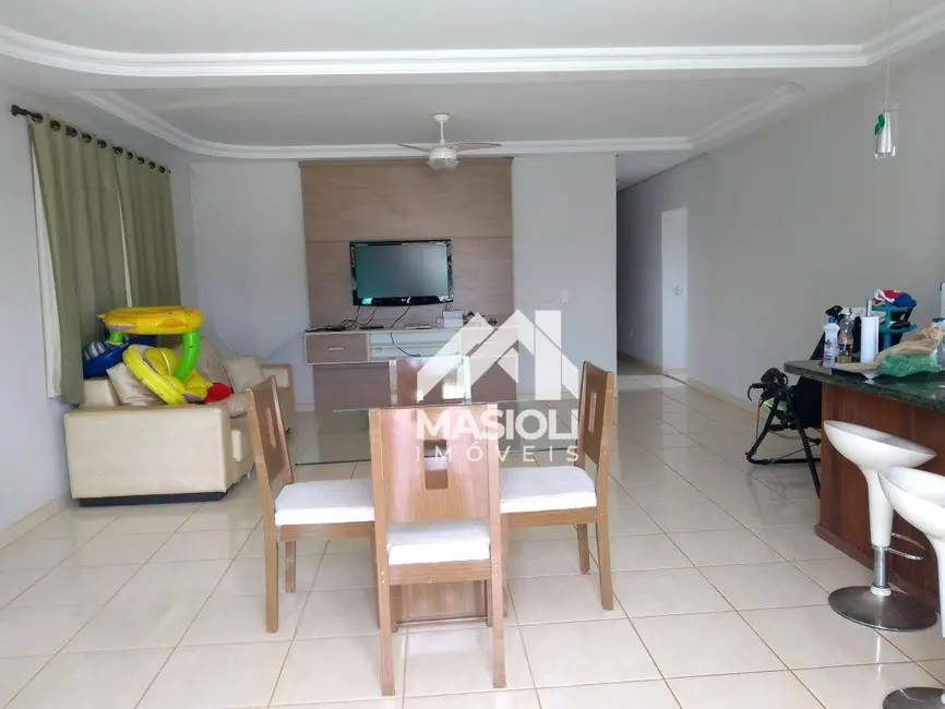 Casa de Condomínio com 4 quartos à venda, 573m2 em Village do Sol, Guarapari - ES - imagem 6 Foto 6 de Casa de Condomínio com 4 quartos à venda, 573m2 em Village do Sol, Guarapari - ES